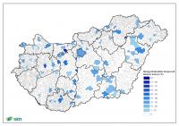 Melegvízhálózatba bekapcsolt lakások aránya (%)